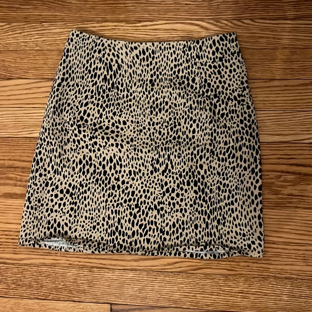 Brandy Melville leopard print miniskirt
